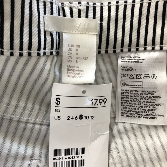 Shorts - Picture 3 of 3